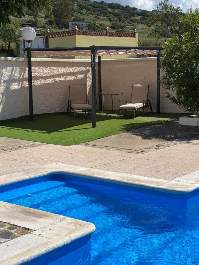 Casa Rural Montes De Trigo Jerez De Los Caballeros Exteriör bild