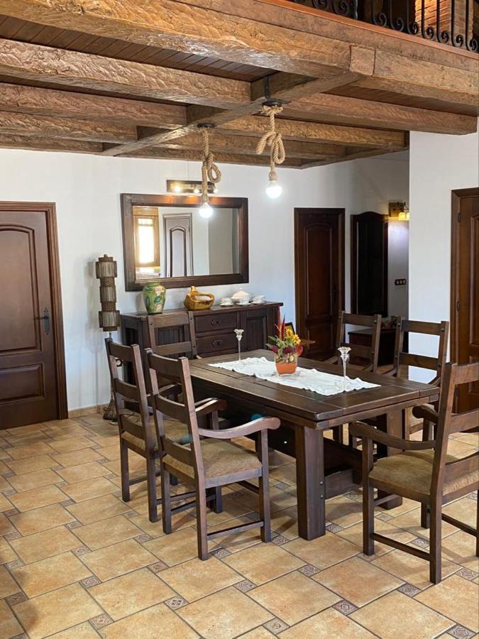Casa Rural Montes De Trigo Jerez De Los Caballeros Exteriör bild